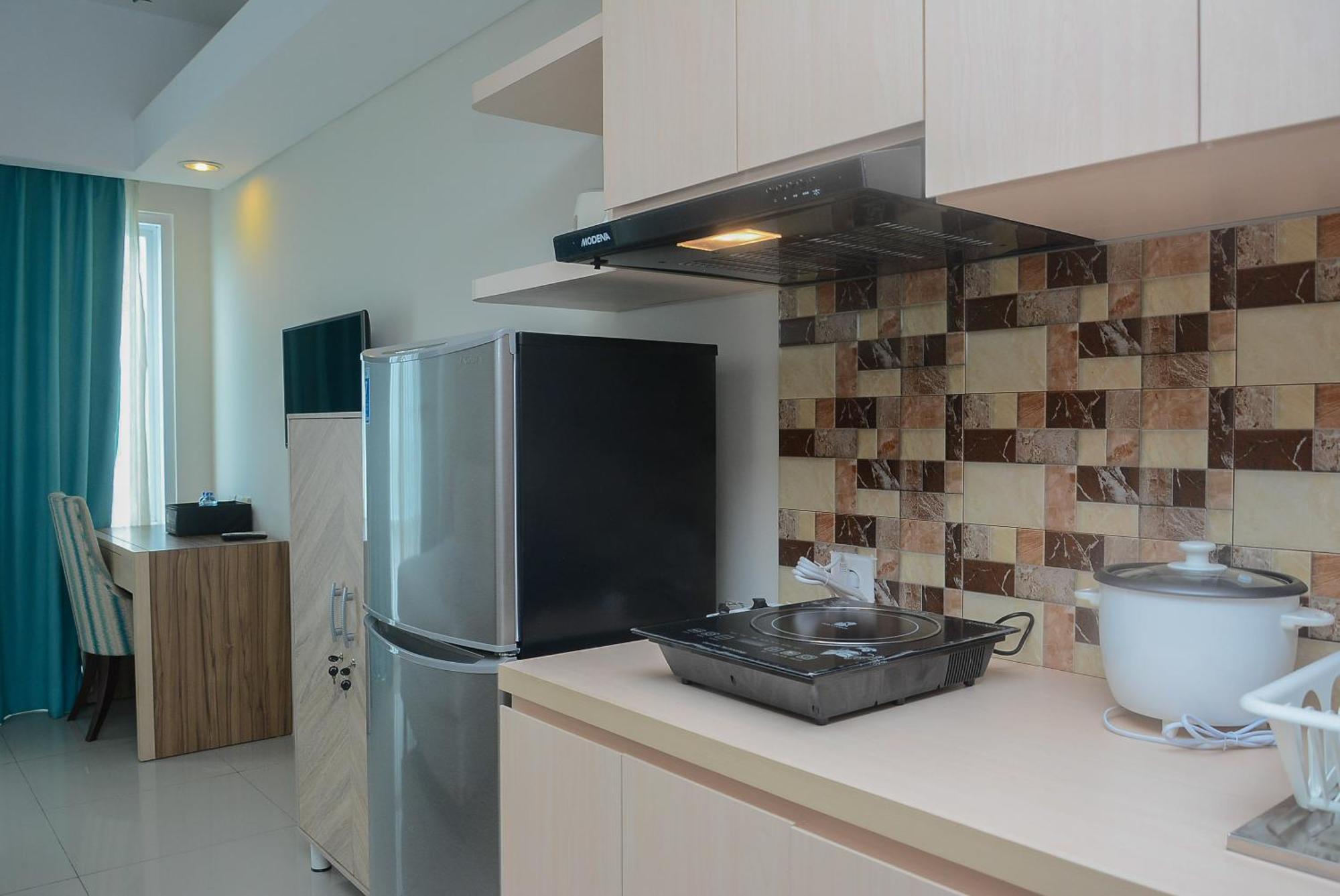 Apartemen Cozy And Choice At Icon By Travelio