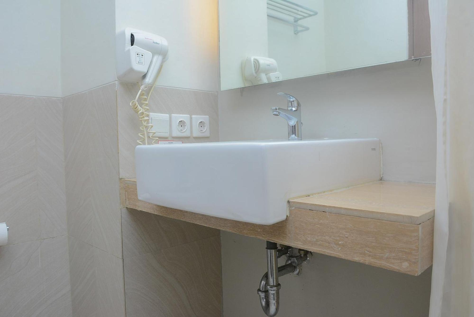 Apartemen Cozy And Choice At Icon By Travelio *